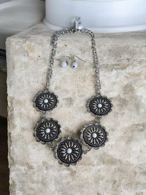 Necklace Set
